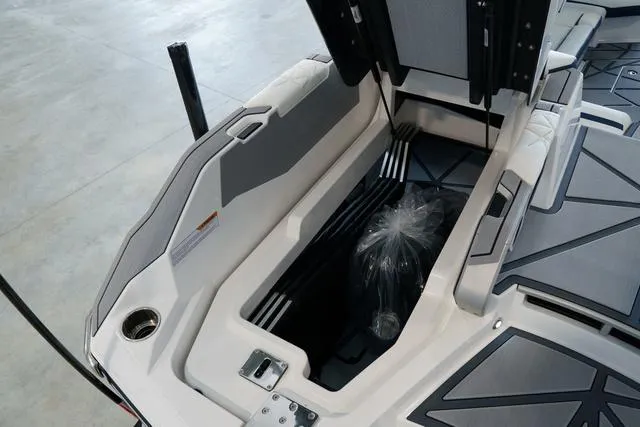 Slide: The Image of Nautique Super Air Nautique G25 Paragon 2025 - 14