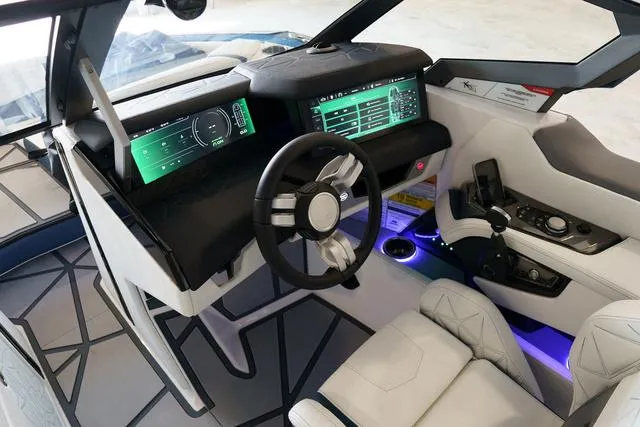 Slide: The Image of Nautique Super Air Nautique G25 Paragon 2025 - 40