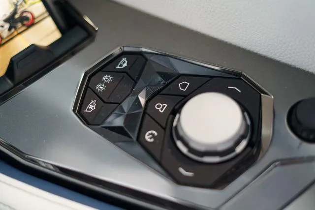 Slide: The Image of Nautique Super Air Nautique G25 Paragon 2025 - 45