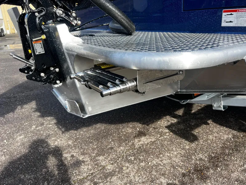 Slide: The Image of 2025 Thunder Jet 210 Luxor boat with aluminum platform and motor components. - 15