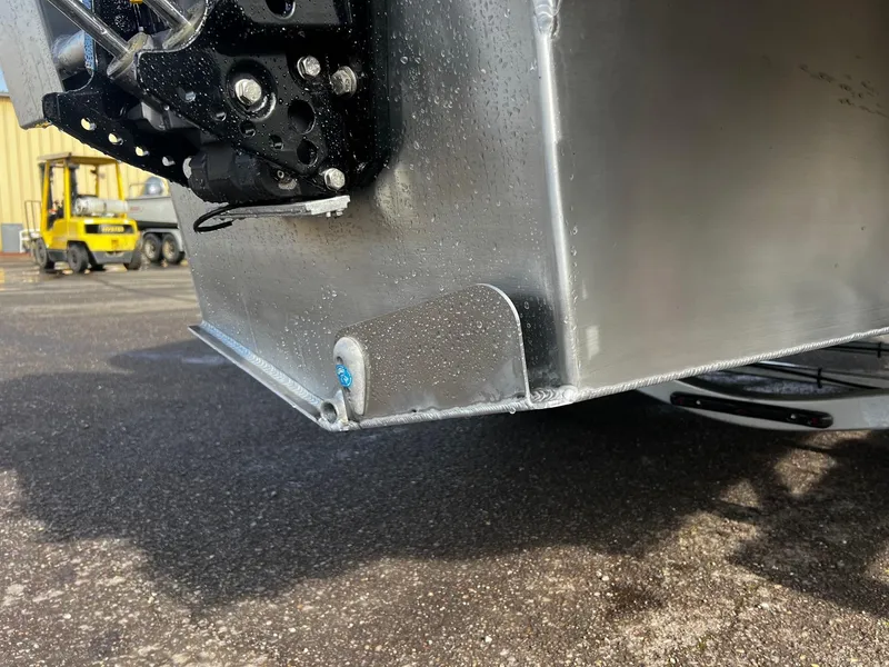 Slide: The Image of 2025 Thunder Jet 210 Luxor boat hull detail with water droplets. - 17