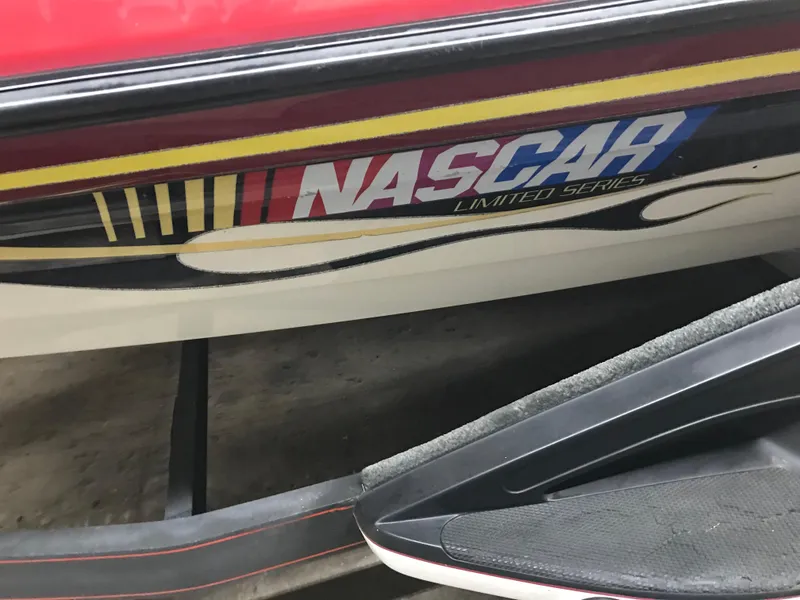 Slide: The Image of 2004 Ranger 519 VX/VS boat with NASCAR Limited Series decal. - 16