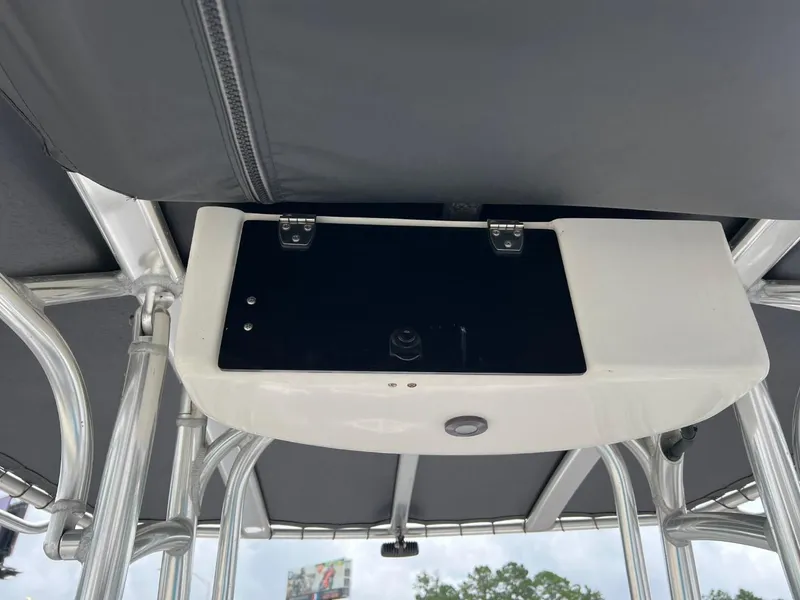 Slide: The Image of Yamaha 190 FSH Deluxe 2017 - 7