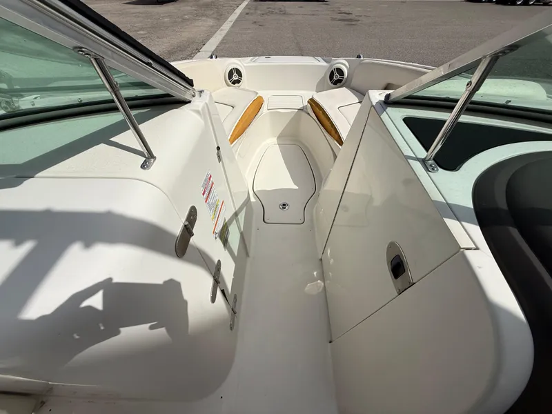 Slide: The Image of Sea Ray 210 Sundeck 2008 - 52