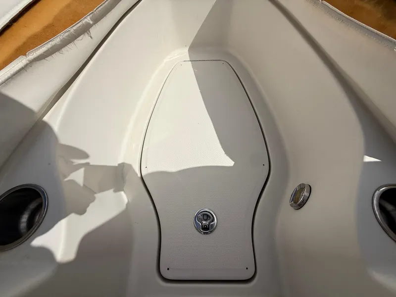 Slide: The Image of Sea Ray 210 Sundeck 2008 - 57