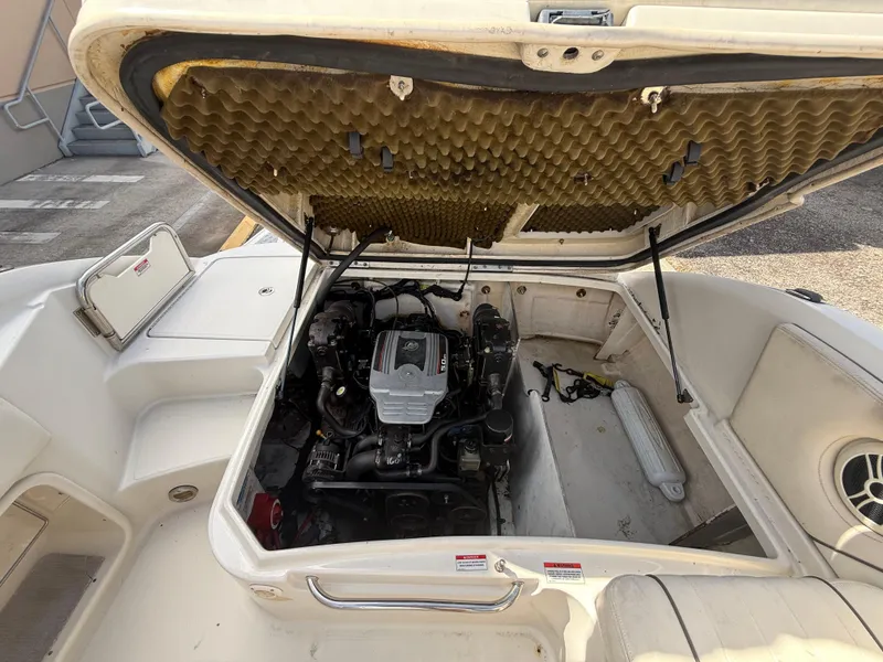 Slide: The Image of Sea Ray 210 Sundeck 2008 - 76