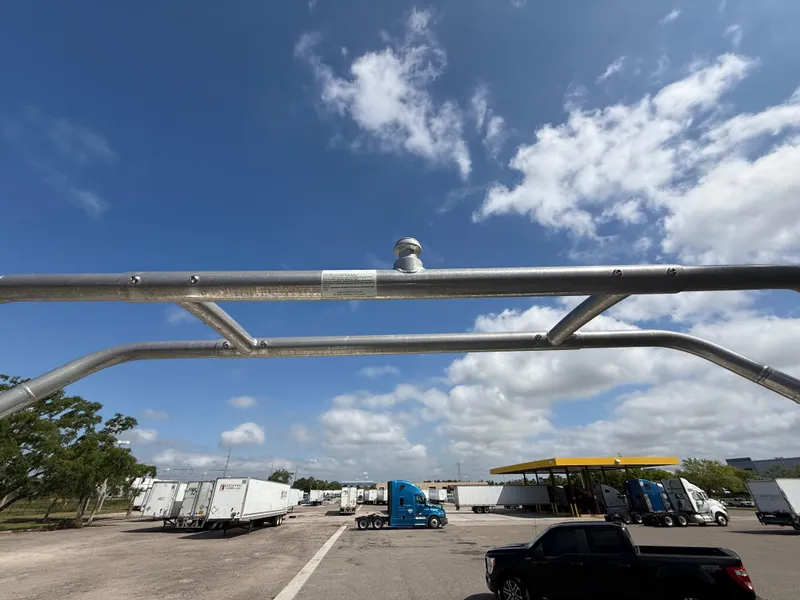 Slide: The Image of Sea Ray 210 Sundeck 2008 - 79