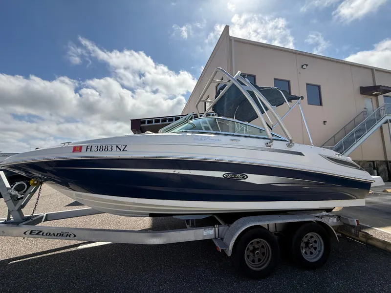 Slide: The Image of Sea Ray 210 Sundeck 2008 - 87