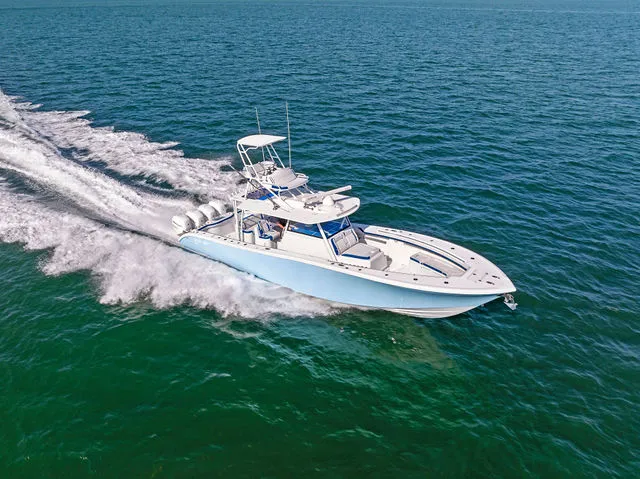 Slide: The Image of Yellowfin 42 Offshore 2019 - 65