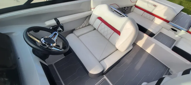 Slide: The Image of Regal LS2 2021 - 50