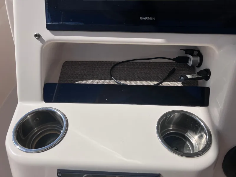 Slide: The Image of Grady-White Canyon 336 2020 - 72