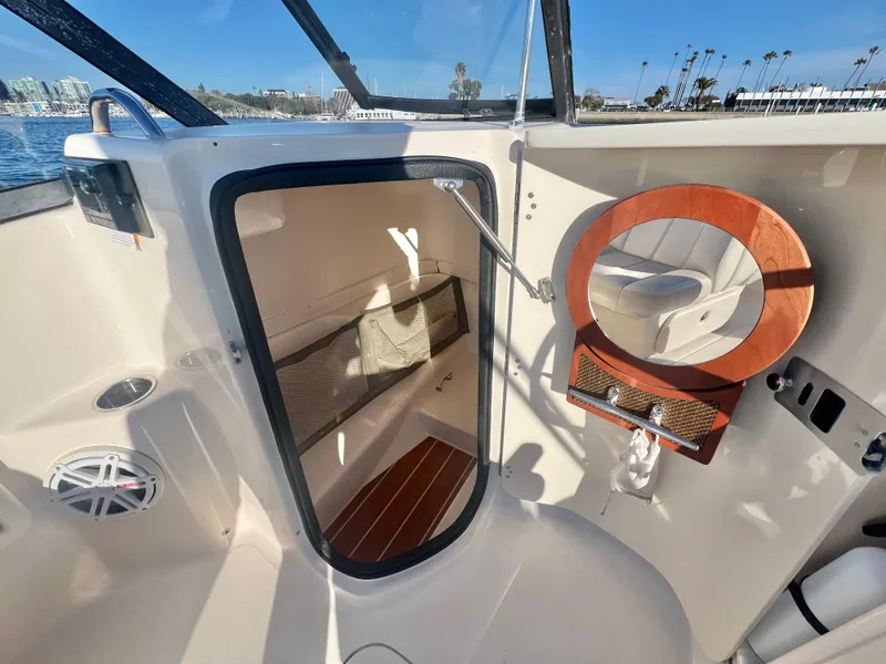 Slide: The Image of Port Locker - 21