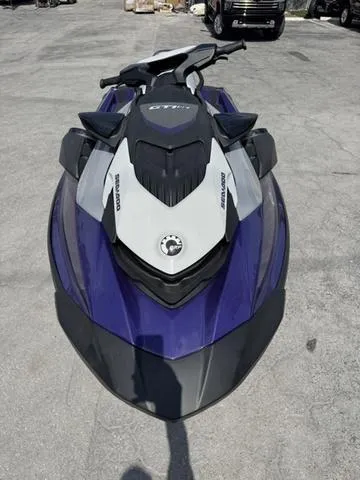 Slide: The Image of Sea-Doo GTI 2025 - 3