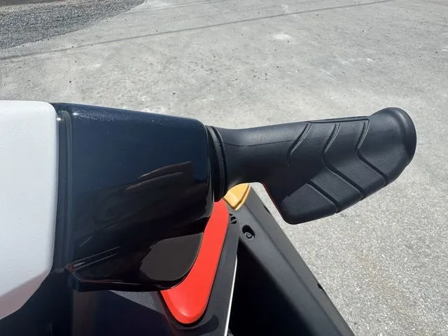 Slide: The Image of Sea-Doo Spark for 3 2025 - 12