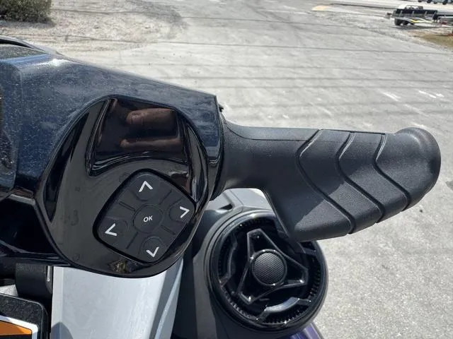 Slide: The Image of Sea-Doo GTI 2025 - 34