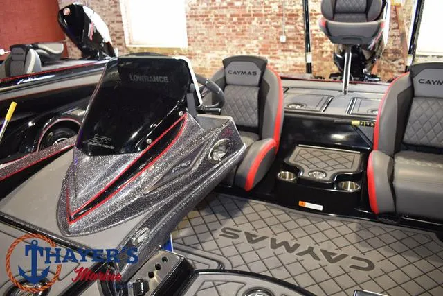 Slide: The Image of Caymas XS 21 Pro 2025 - 36