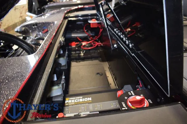 Slide: The Image of Caymas XS 21 Pro 2025 - 40