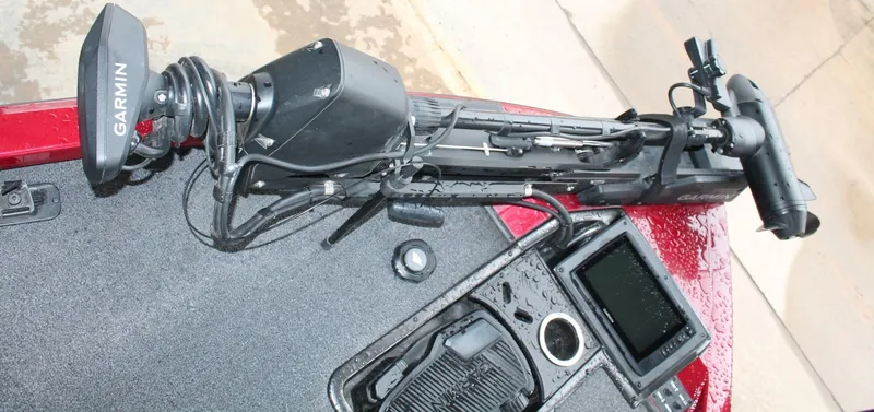 Slide: The Image of 2023 Vexus AVX2080 boat with Garmin trolling motor and navigation system. - 21