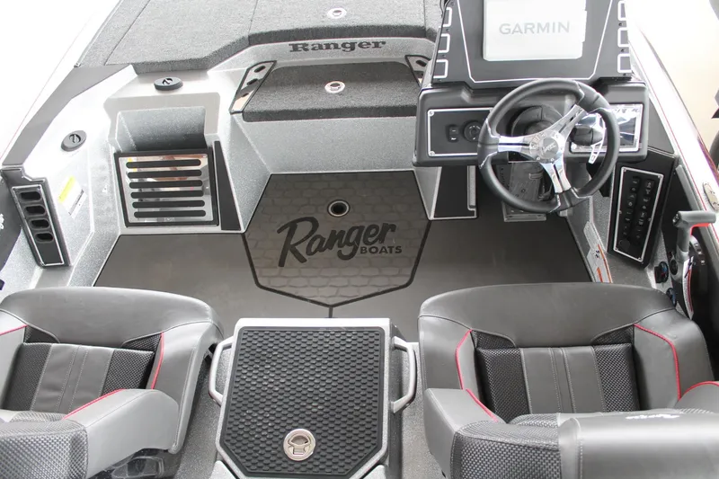 Slide: The Image of Ranger Boats Z519R Cup-Equipped 2025 - 29
