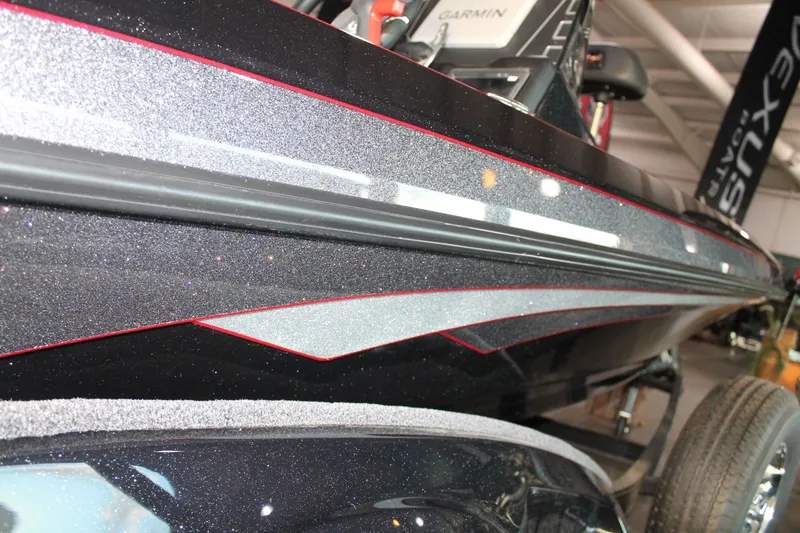 Slide: The Image of Ranger Boats Z519R Cup-Equipped 2025 - 32