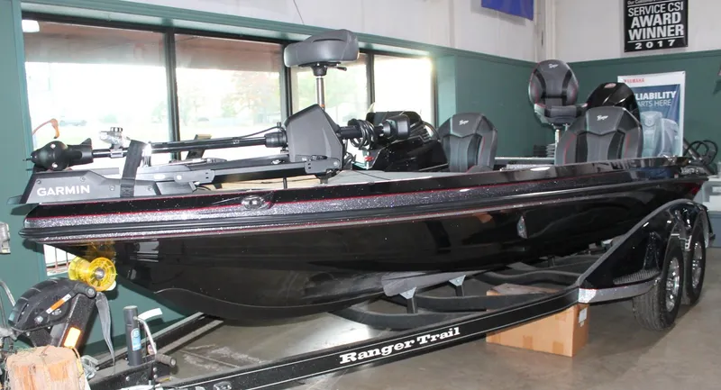 Slide: The Image of Ranger Boats Z519R Cup-Equipped 2025 - 34