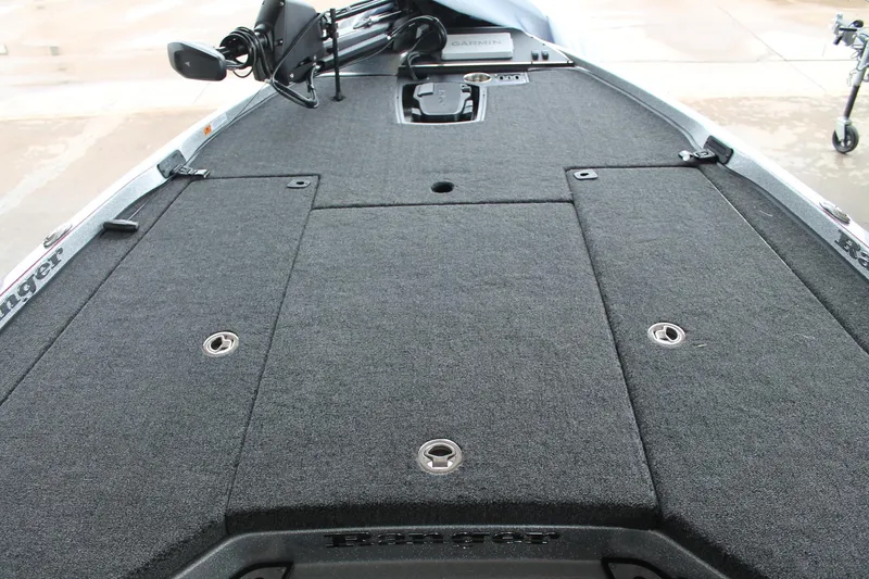 Slide: The Image of Ranger Boats Z519R Cup-Equipped 2025 - 7