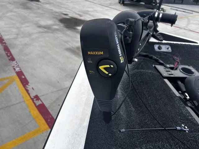 Slide: The Image of Tracker Pro Team 190 TX Tournament Edition 2019 - 9