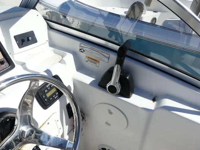 Slide: The Image of Sea Hunt Escape 234 LE 2013 - 10