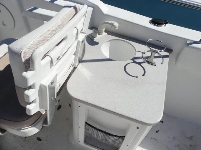 Slide: The Image of Sea Hunt Escape 234 LE 2013 - 16