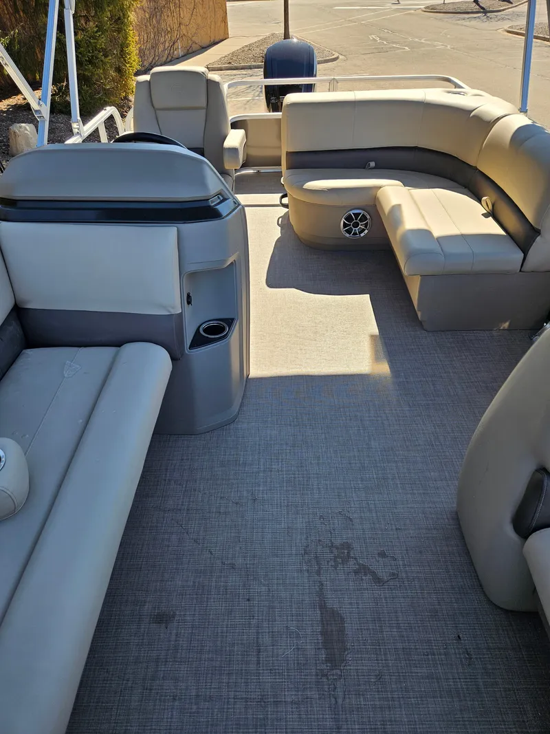 Slide: The Image of 2025 Sun Tracker Party Barge 18 DLX interior with spacious seating and modern design. - 3