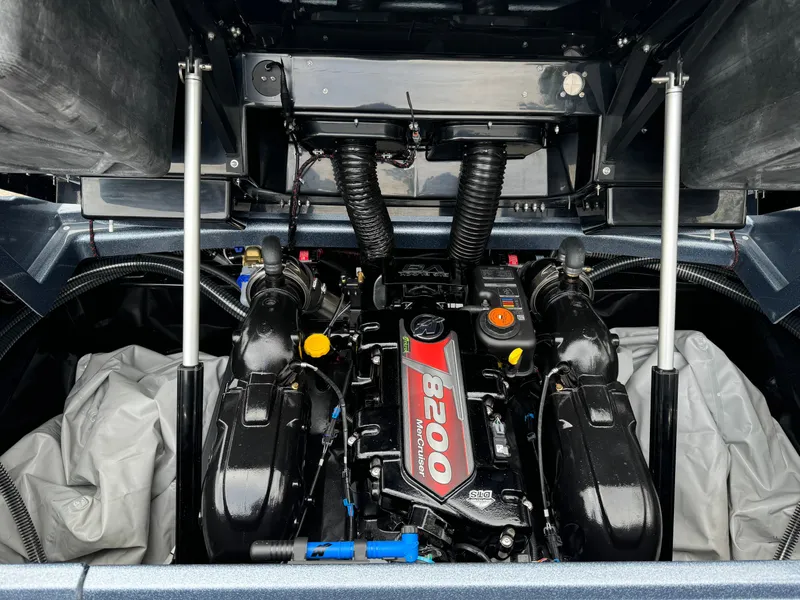 Slide: The Image of Varatti Z2373 2025 - 11