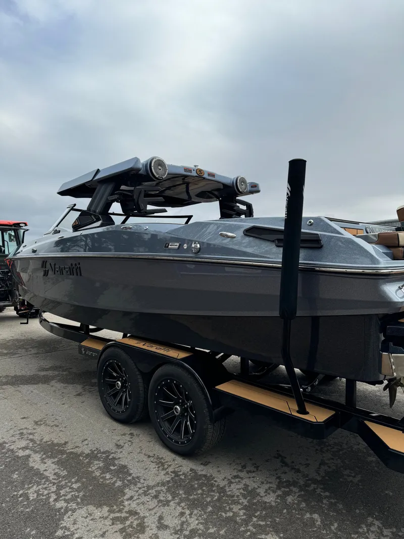 Slide: The Image of Varatti Z2373 2025 - 16