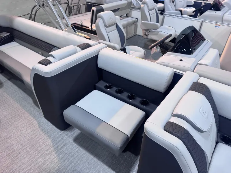 Slide: The Image of Monaco 235 SB 2025 - 5