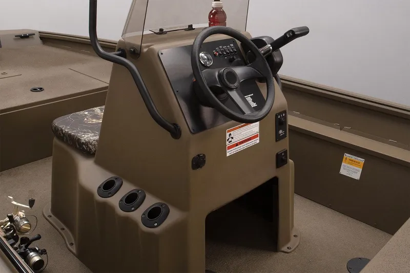 Slide: The Image of 2025 G3 Gator Tough 17 CC boat with camo seat and 70 HP motor. - 7