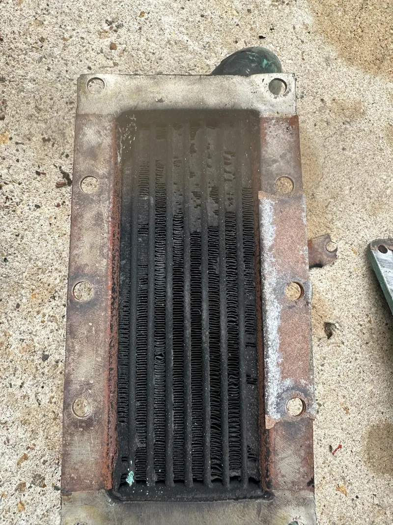 Slide: The Image of Bertram 46.6 War Wagon 1982 - 65