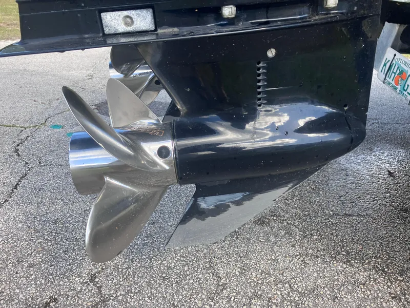 Slide: The Image of Pro-Line 241 Walkaround 1998 - 51