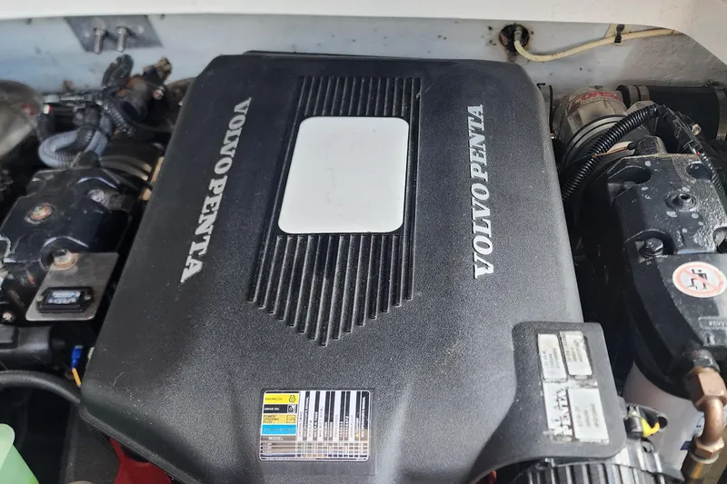 Slide: The Image of Volvo Penta engine in a 2006 Chris-Craft Corsair 28 boat. - 65