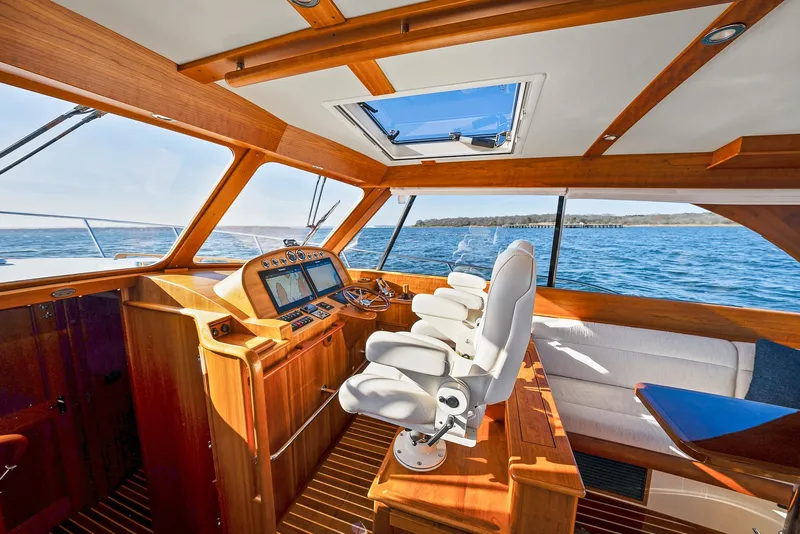 Slide: The Image of Starboard Pilothouse - 22