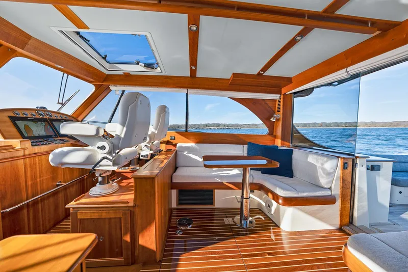 Slide: The Image of Starboard Salon - 18