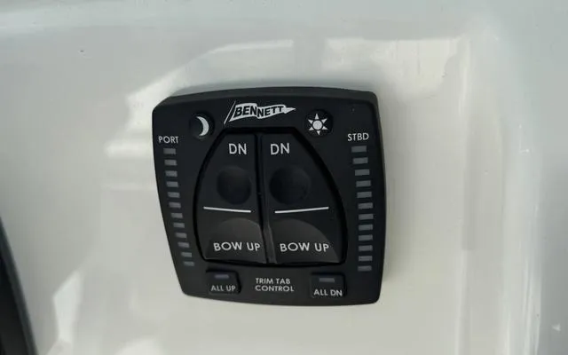 Slide: The Image of Avenger AV26 2025 - 31