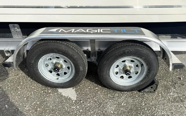 Slide: The Image of Bulls Bay 2000 CC 2025 - 13