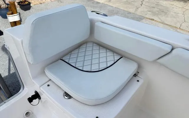 Slide: The Image of Clearwater 2200CC 2024 - 10