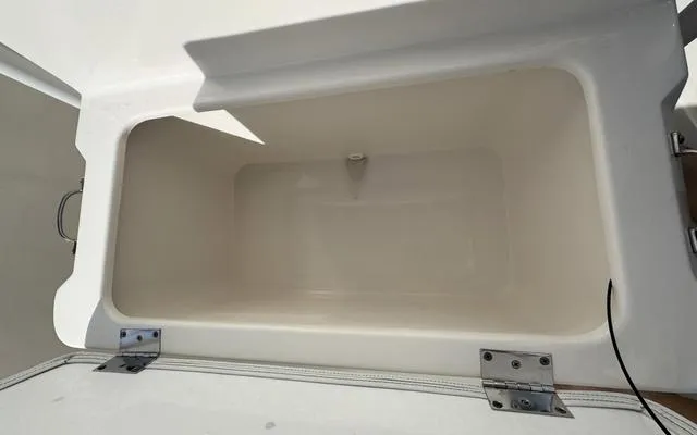 Slide: The Image of Clearwater 2200CC 2024 - 22