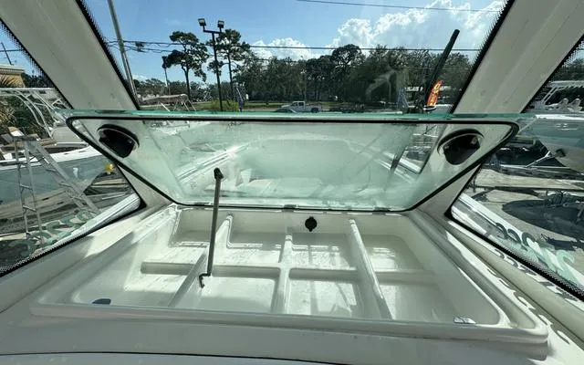 Slide: The Image of Sailfish 272CC 2025 - 24