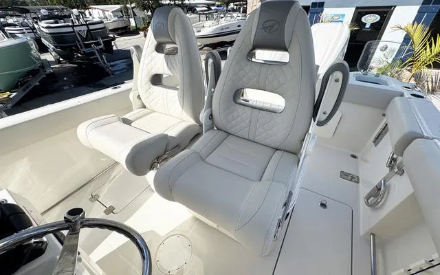 Slide: The Image of Sailfish 272CC 2025 - 26