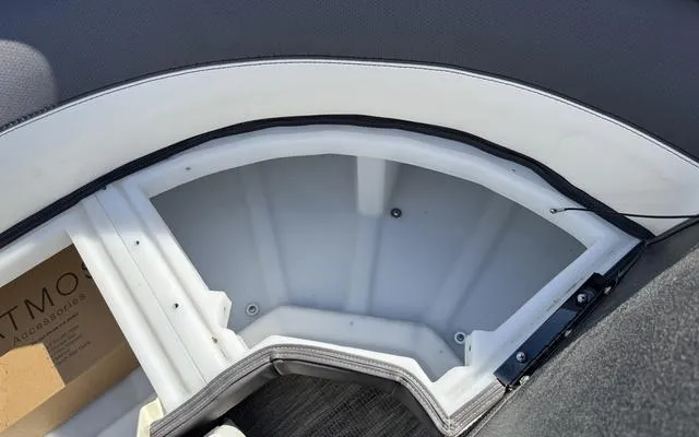 Slide: The Image of Viaggio Diamante 24UW 2025 - 37