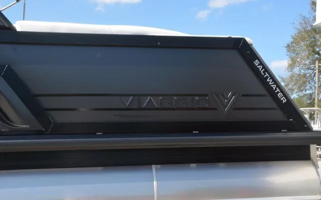 Slide: The Image of Viaggio Diamante 24UW 2025 - 7