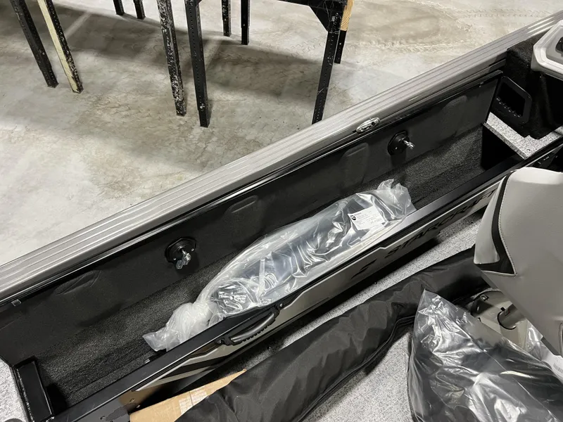 Slide: The Image of Starcraft Delta 188 DC Pro 2025 - 13