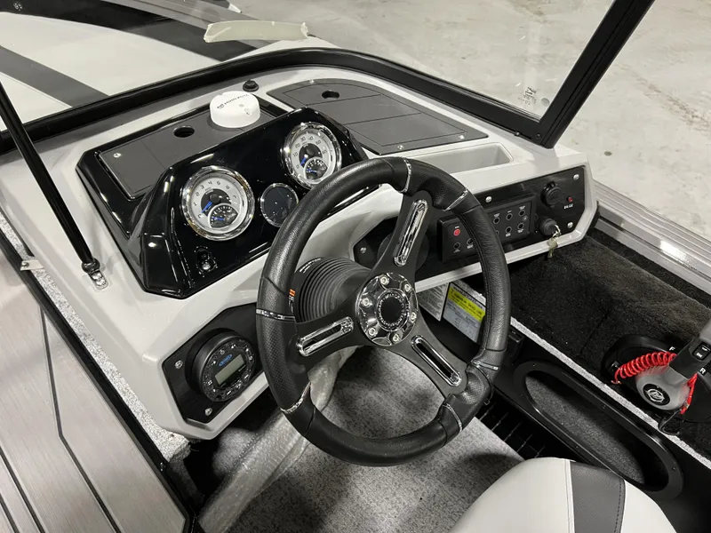 Slide: The Image of Starcraft Delta 188 DC Pro 2025 - 15