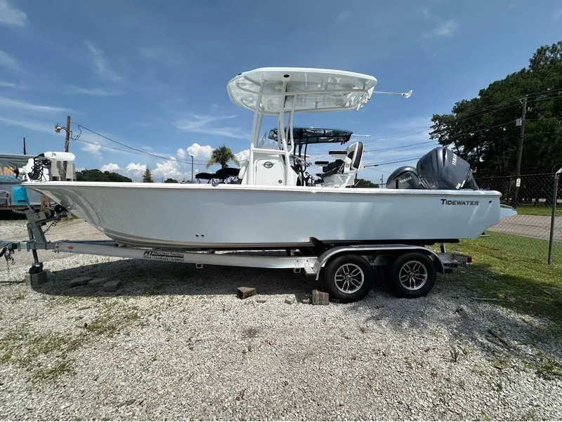 The Image of Tidewater 2300 Carolina Bay 2025 - 1